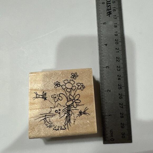 stampendous Other - Stampendous Fluffles The Cat GRASSHOPPER FLUFFLES RARE RETIRED